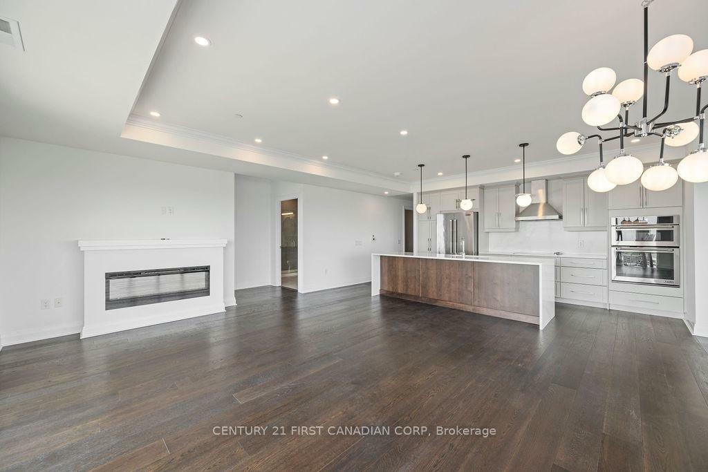 Property Photo: 505 Talbot Street 2801 ON N6A 2S6