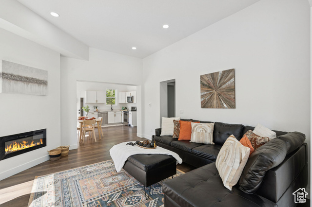 Property Photo: 213 E 500 N UT 84648