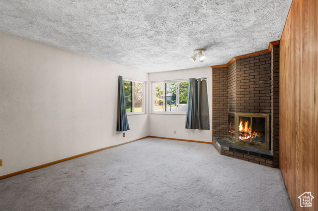 Property Photo: 222 S 800 E UT 84004