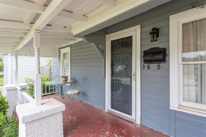 Property Photo: 2110 Garfield Street TX 76309
