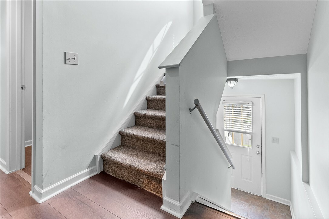 Property Photo: 206 Mountain Dr PA 15106