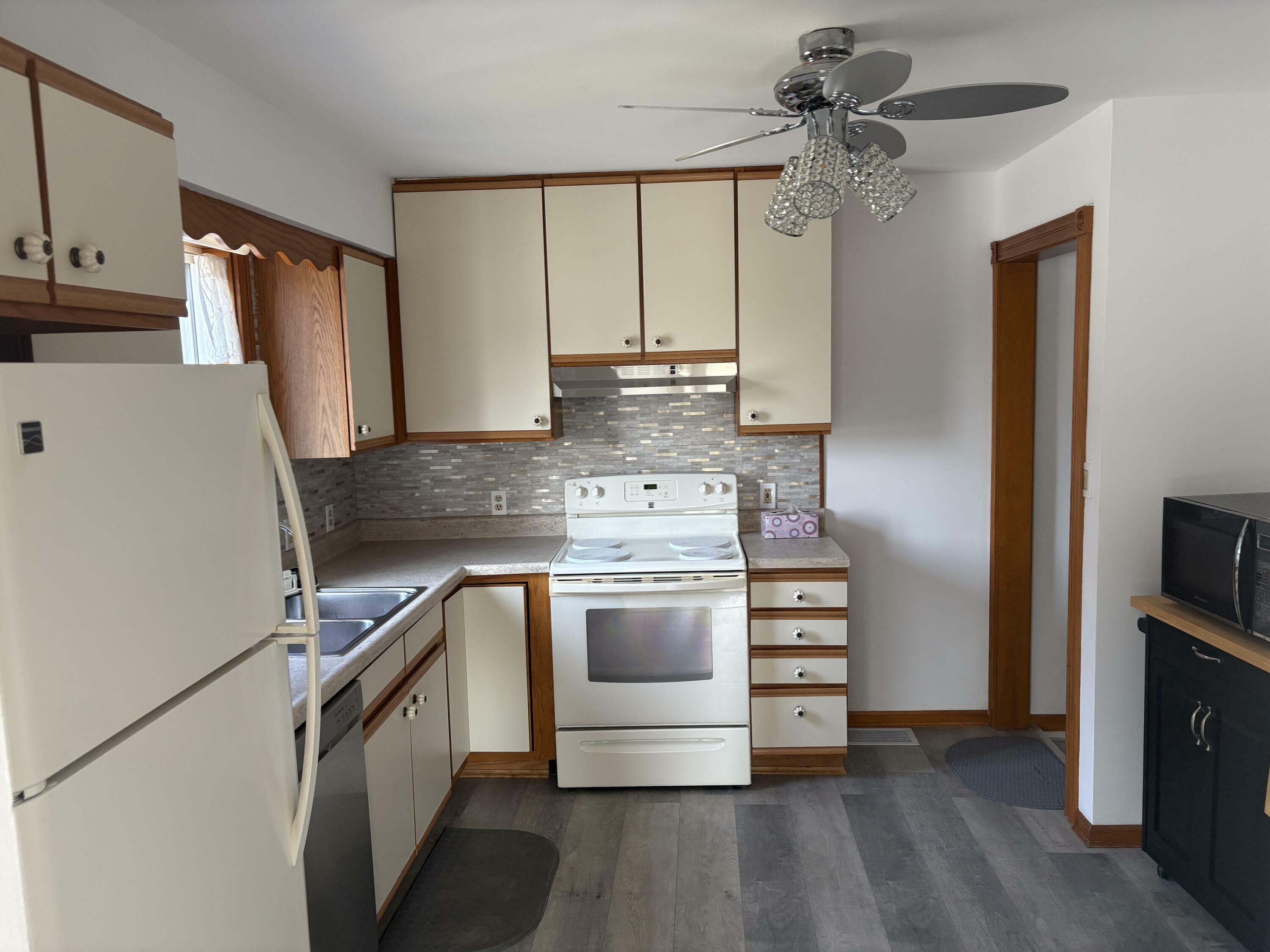 Property Photo: 2109 S Fourth Avenue MI 49707