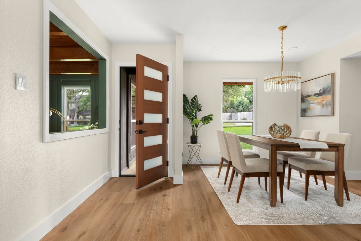 Property Photo: 10006 Mandeville Circle TX 78750