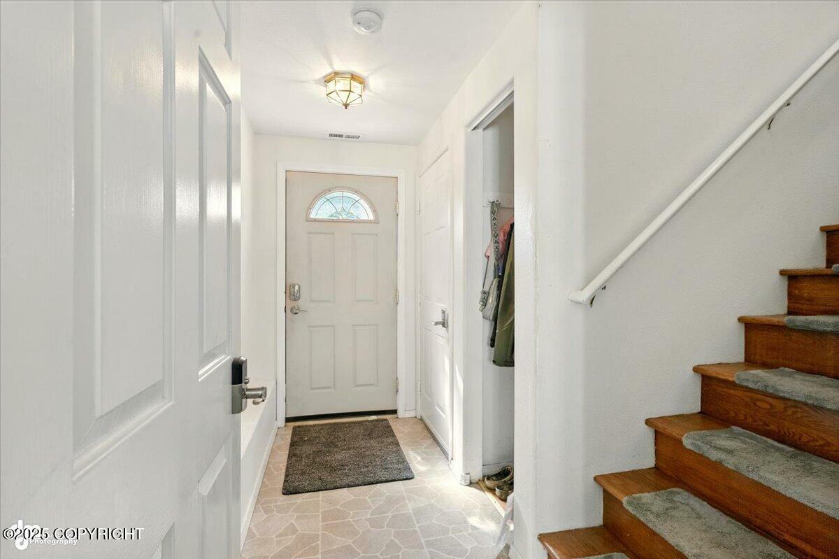 Property Photo: 5961 Ridgelake Circle AK 99504