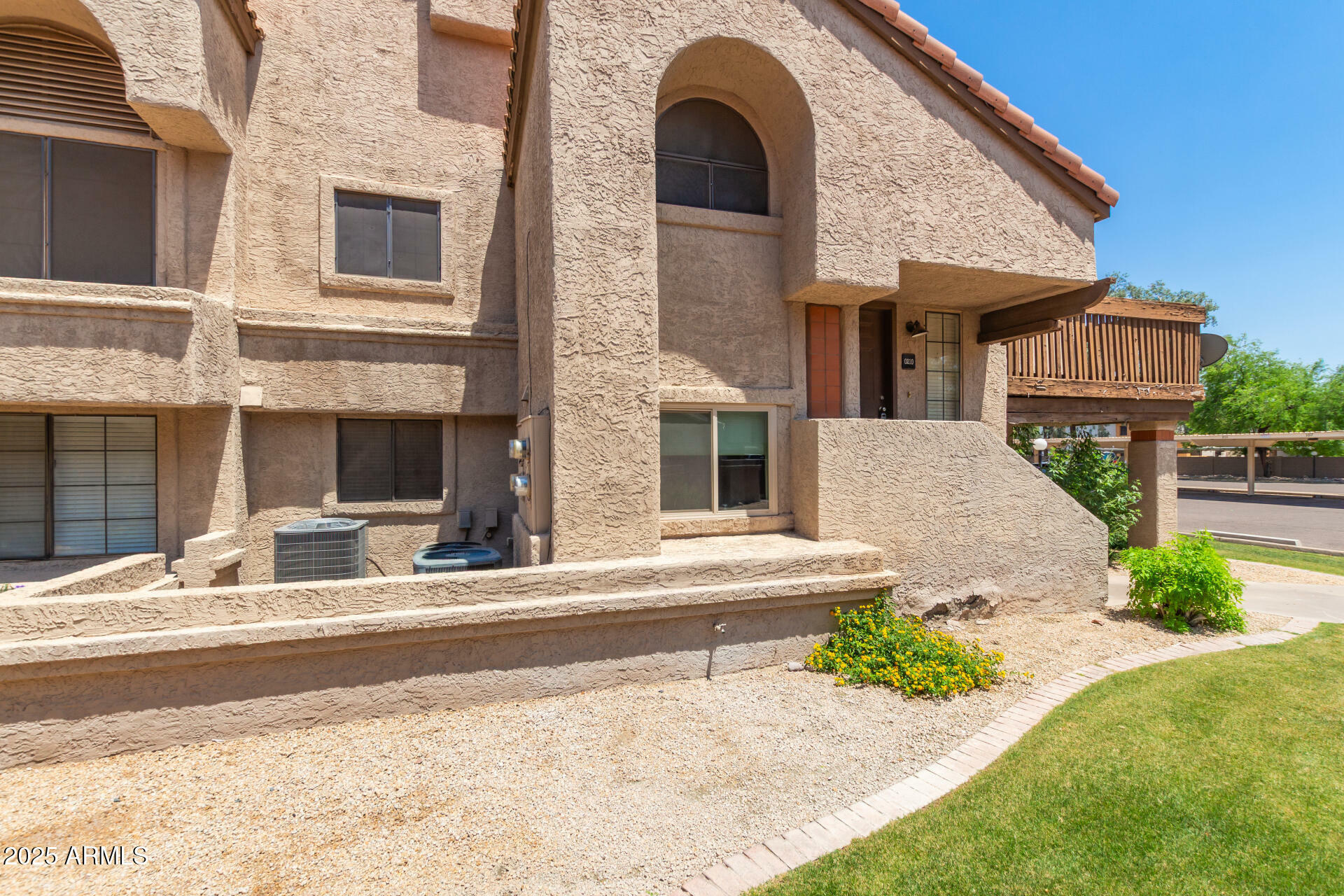 Property Photo:  700 E Mesquite Circle O210  AZ 85288 