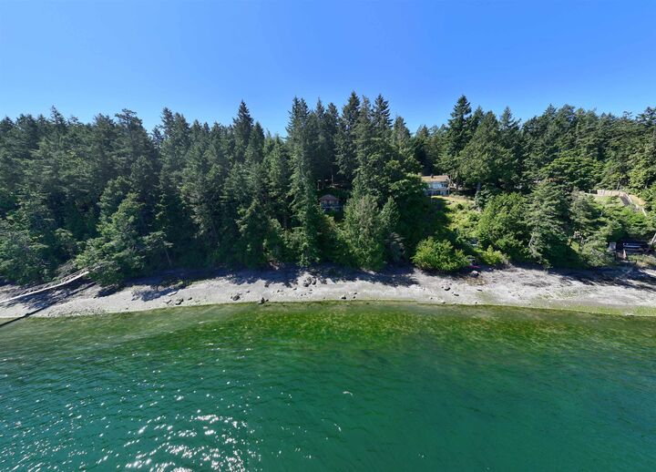 Property Photo: 706 Horton Bay Road BC V0N 2J2