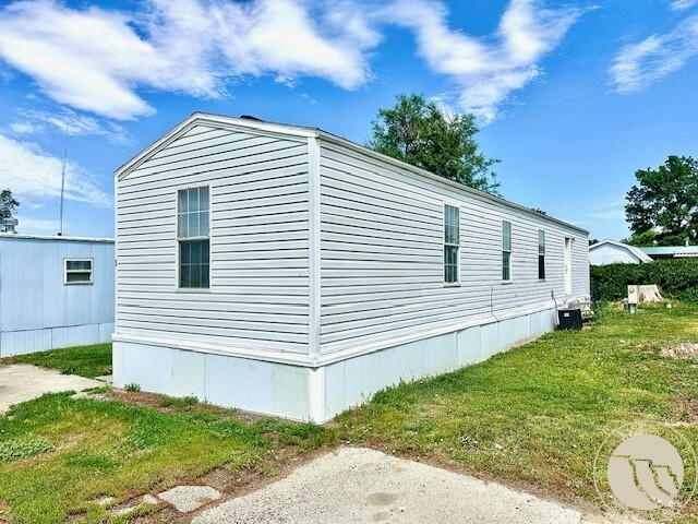 Property Photo: 1803 Hwy 87 E 8 MT 59101