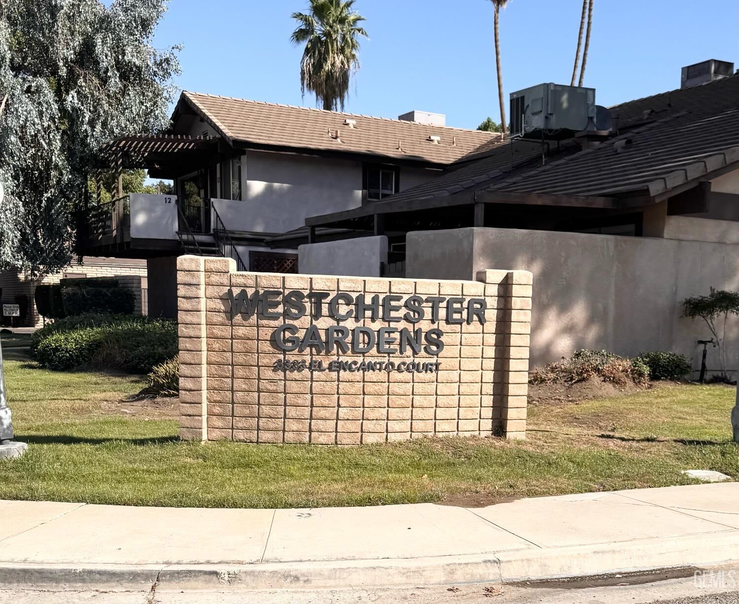 Property Photo: 3333 El Encanto Court 41 CA 93301