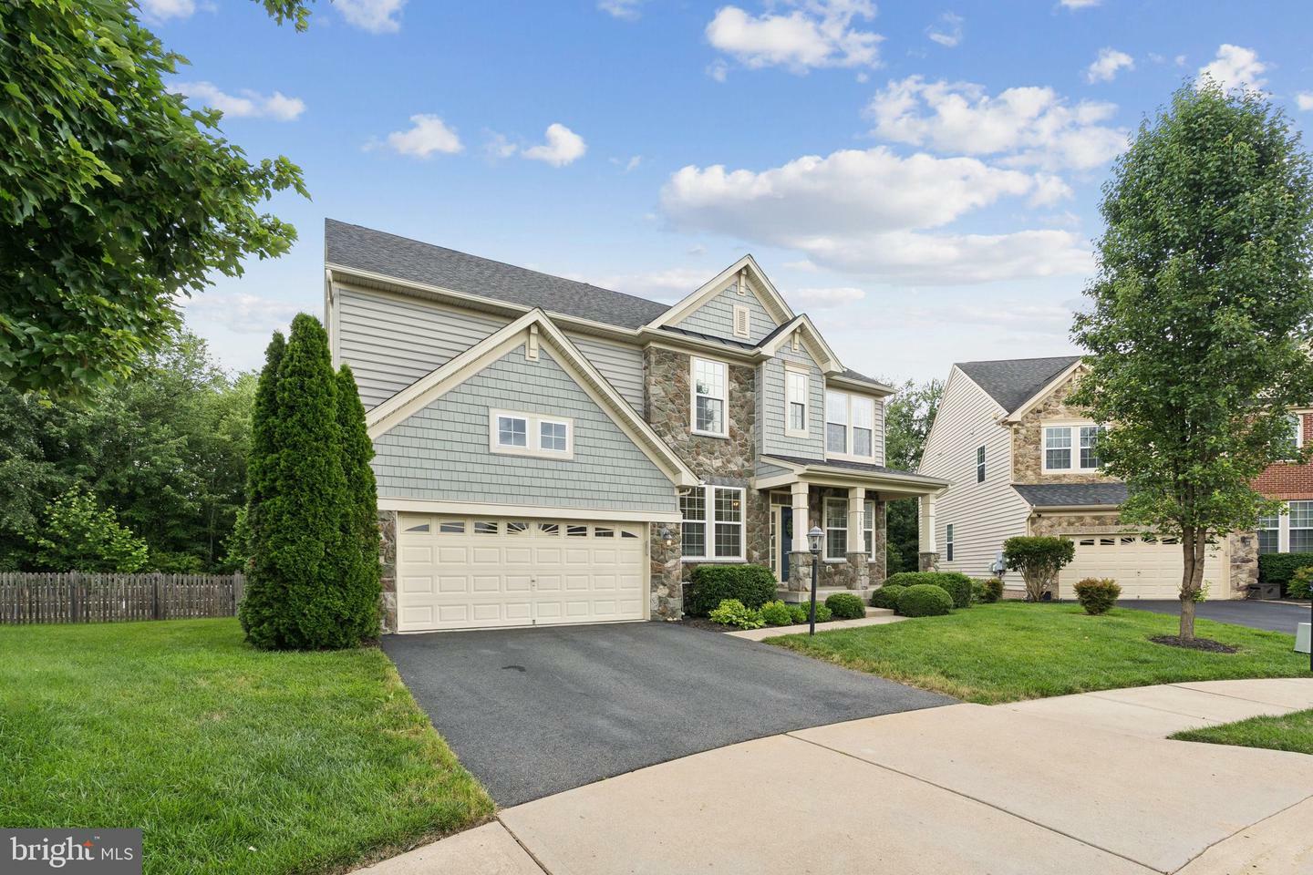 Property Photo: 13831 Barrymore Court VA 20155