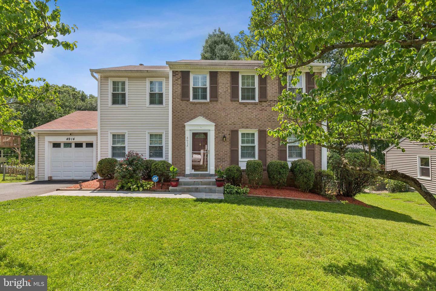 Property Photo: 4914 King David Boulevard VA 22003