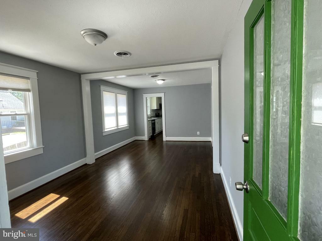 Property Photo: 309 Progress Street VA 22401