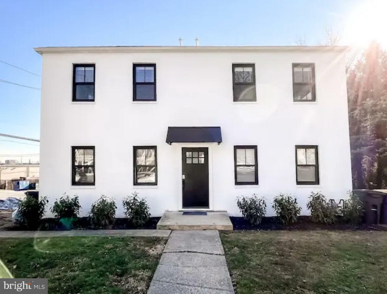 Property Photo: 1401 Market Street 2R PA 17011