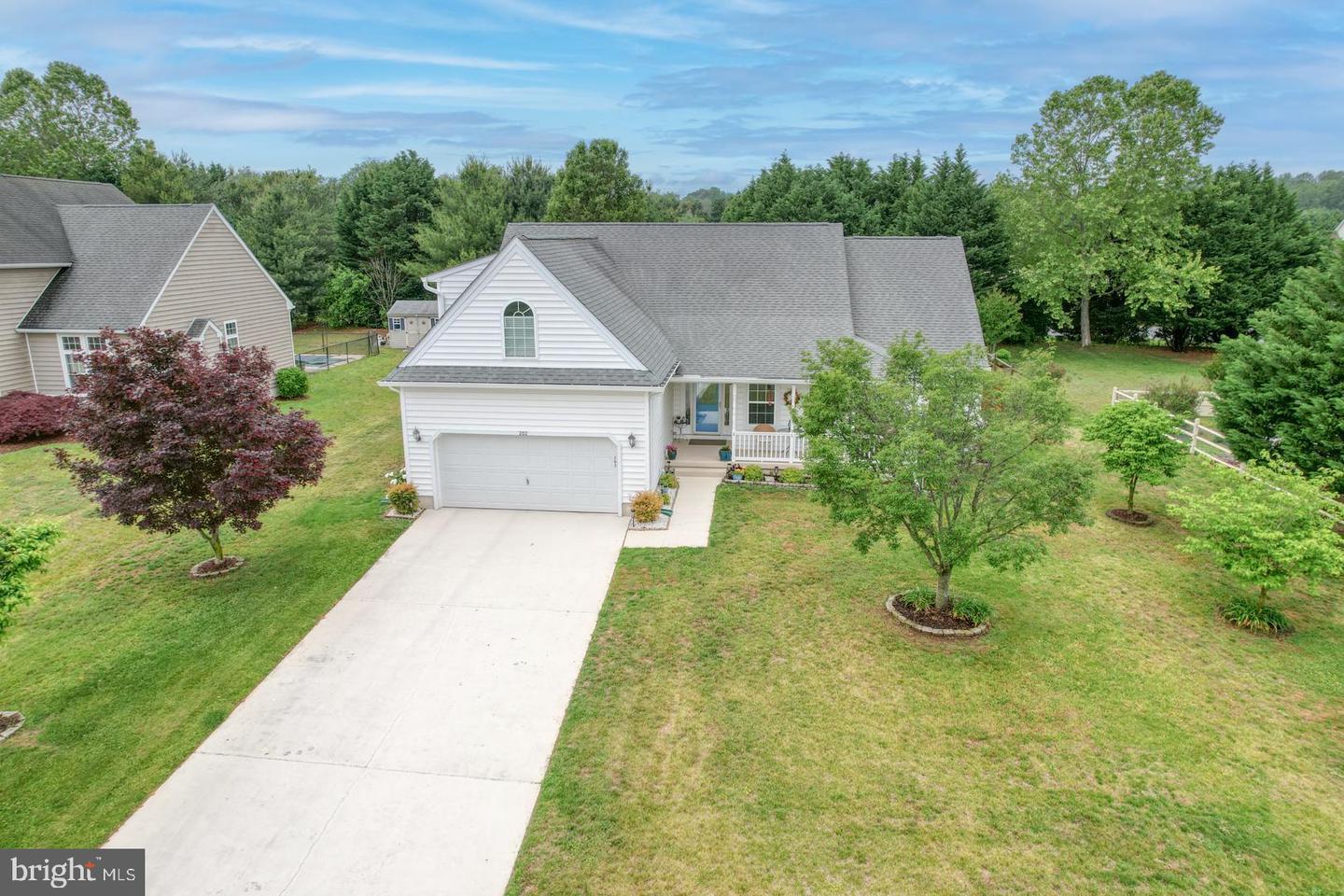 Property Photo:  202 S Landing Drive  DE 19963 