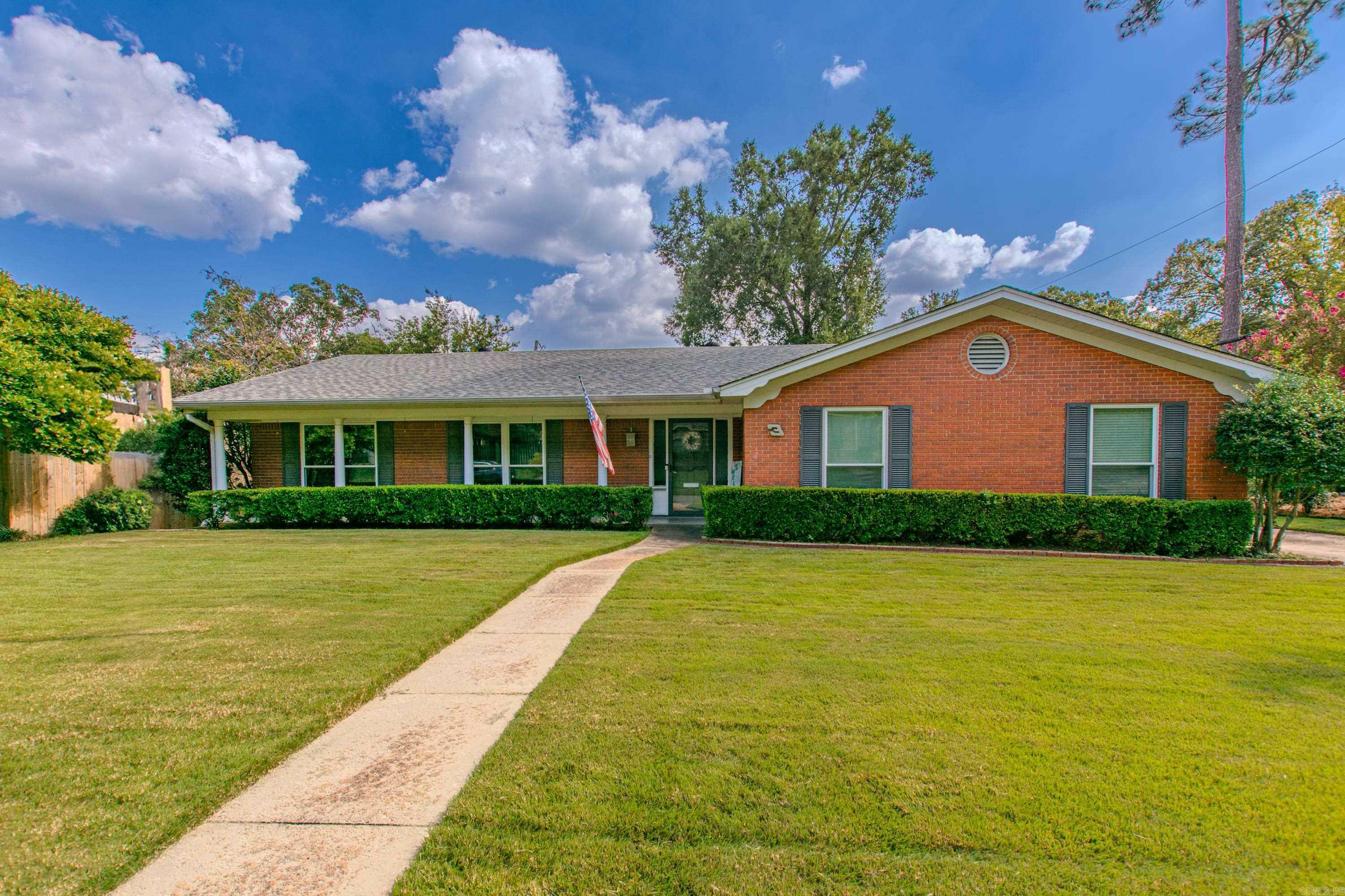 Property Photo: 3 Sonata Trail AR 72205