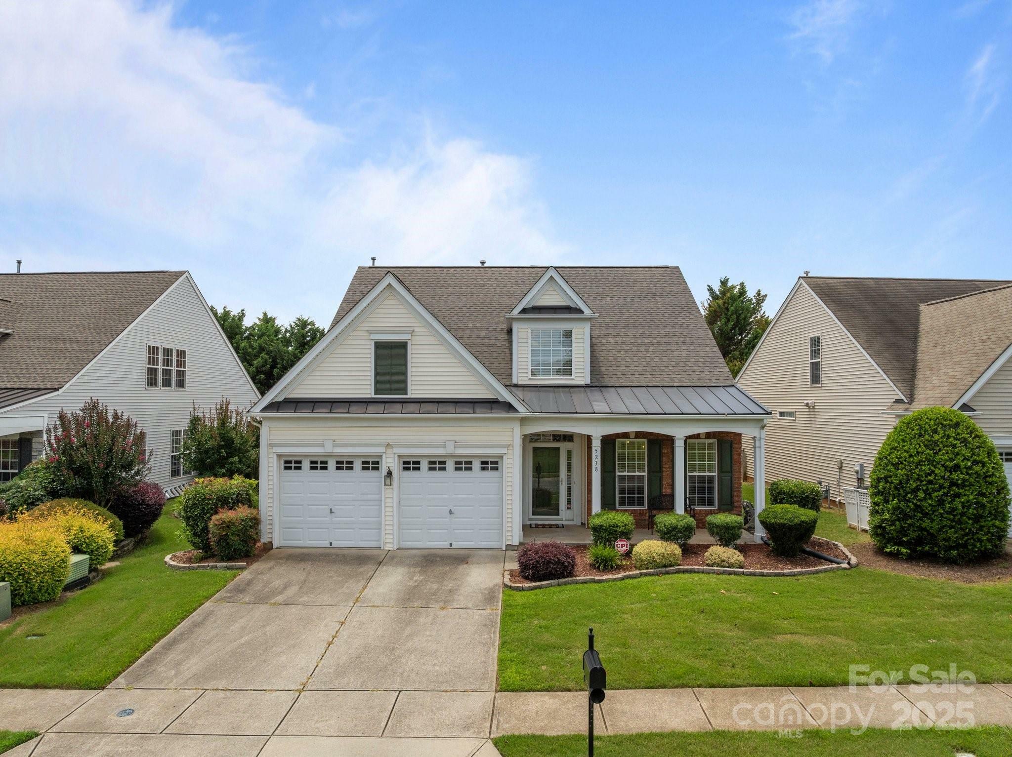 5238 Prosperity View Drive  Charlotte NC 28269 photo