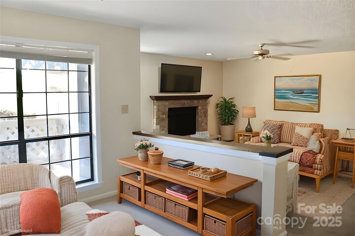 Property Photo: 5864 Harris Grove Lane NC 28212