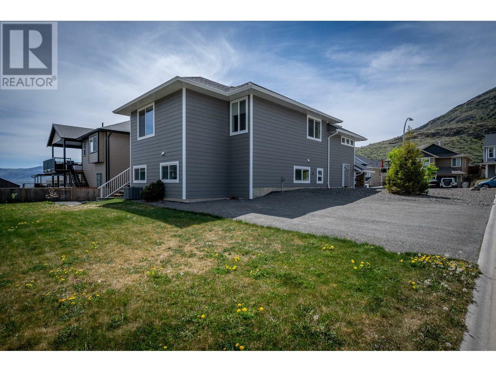 Property Photo: 2198 Saddleback Drive BC V2B 0G7