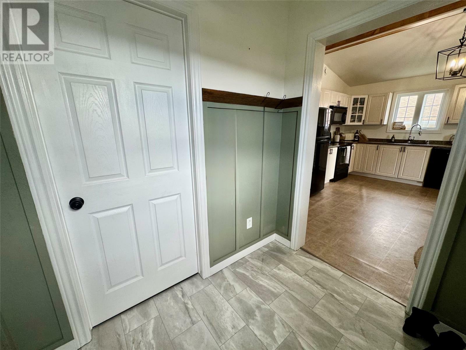 Property Photo: 3019 Flora Crescent NL A2V 2T5