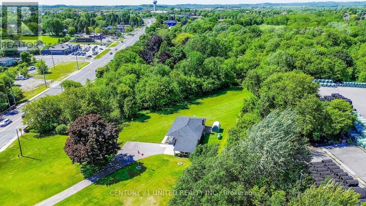 Photo de la propriété:  670 William Street  ON K9A 3A5 