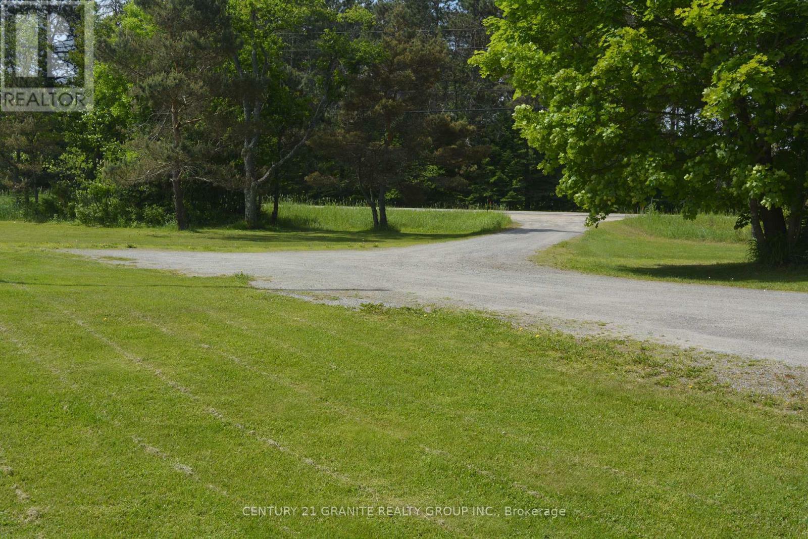 Photo de la propriété: 671 Hastings Street North ON K0L 1C0
