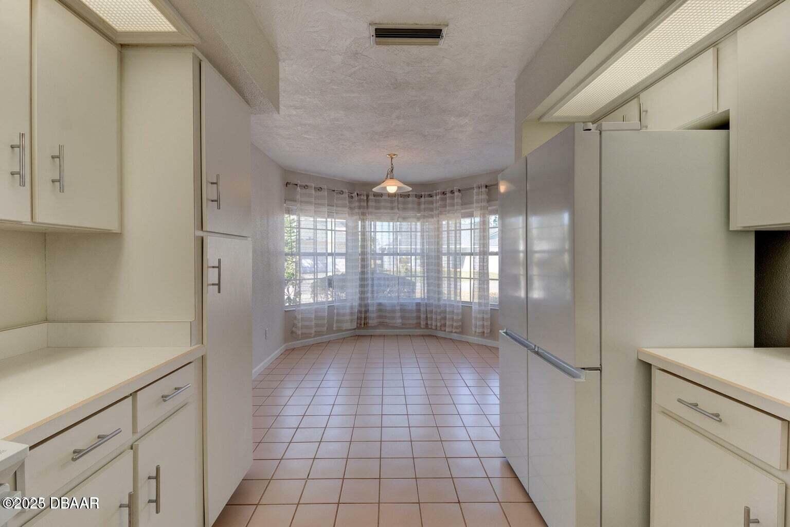 Property Photo: 2011 Beaver Creek Drive FL 32128