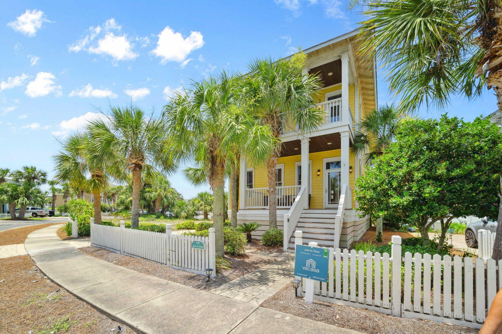Property Photo: 3600 Waverly Circle FL 32541