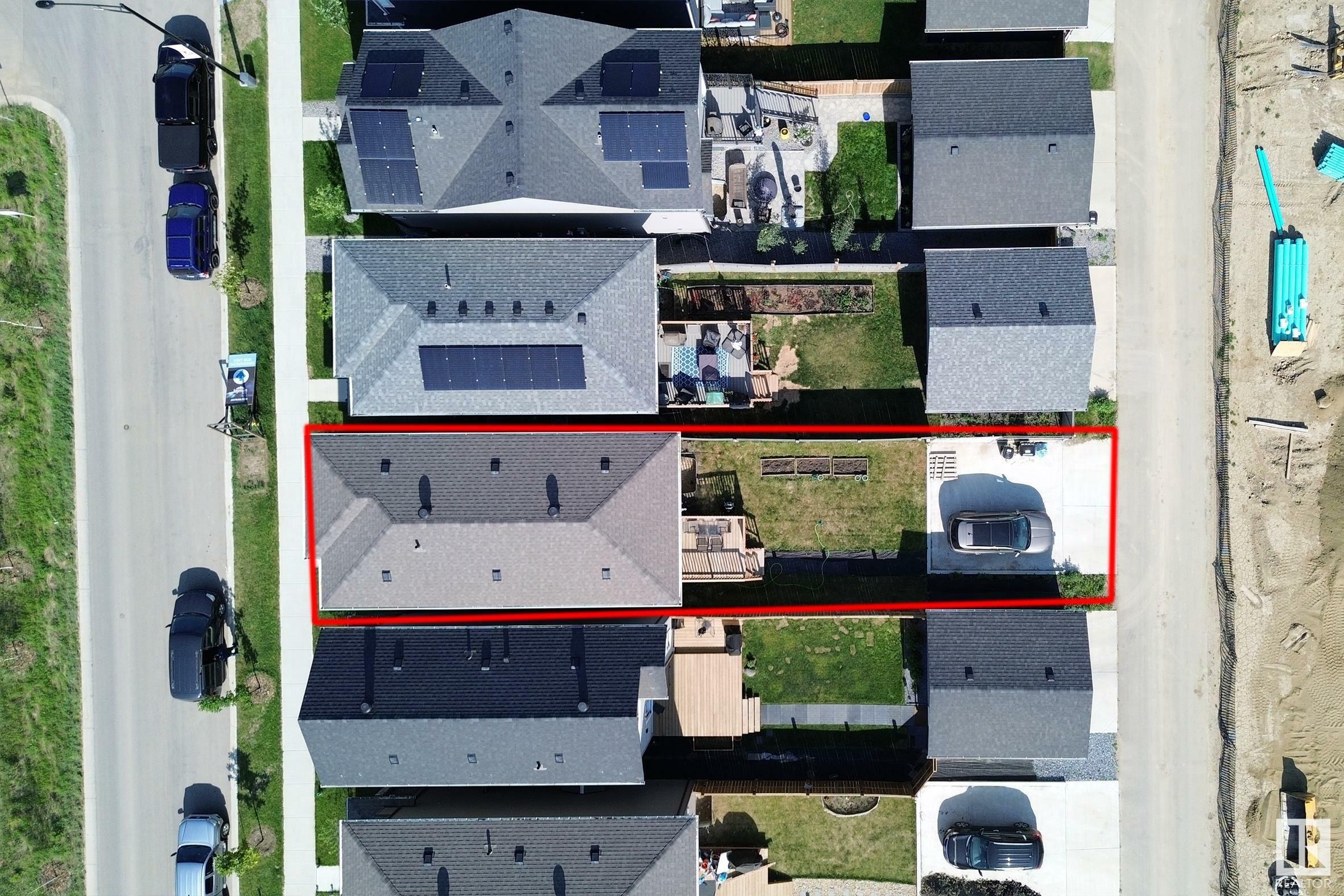 Property Photo: 2403 Trumpeter Way NW AB T5S 0R8