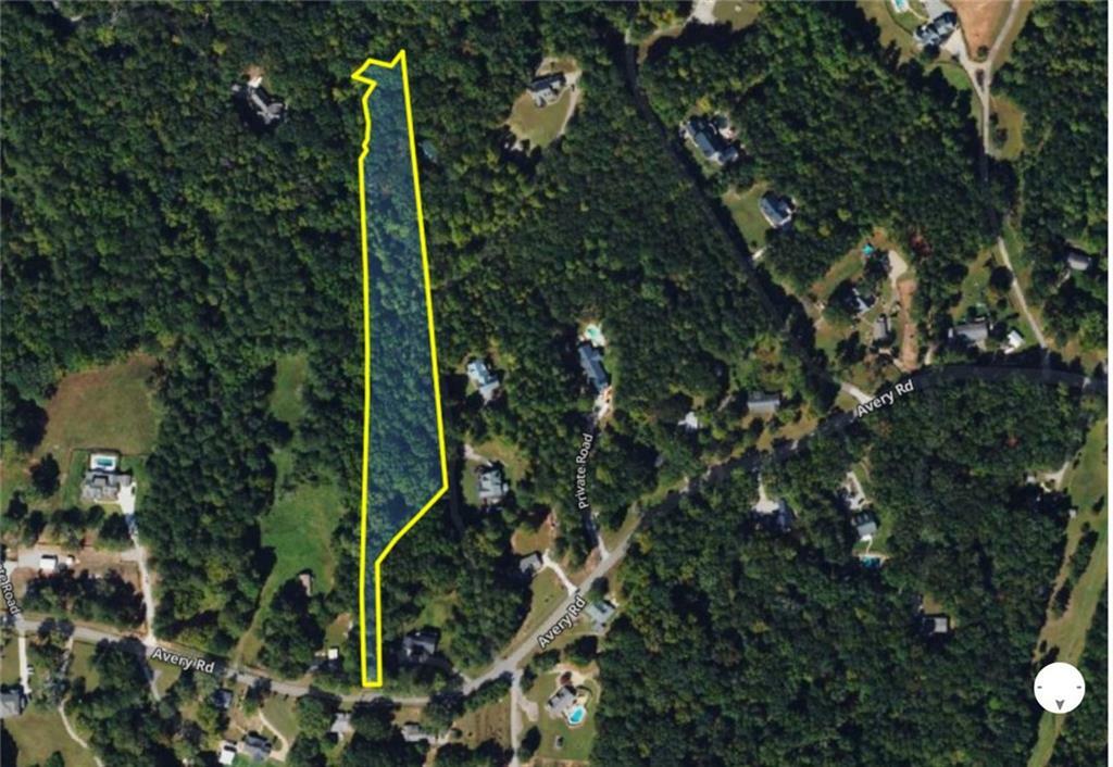 Property Photo: 667 B Avery Road GA 30115