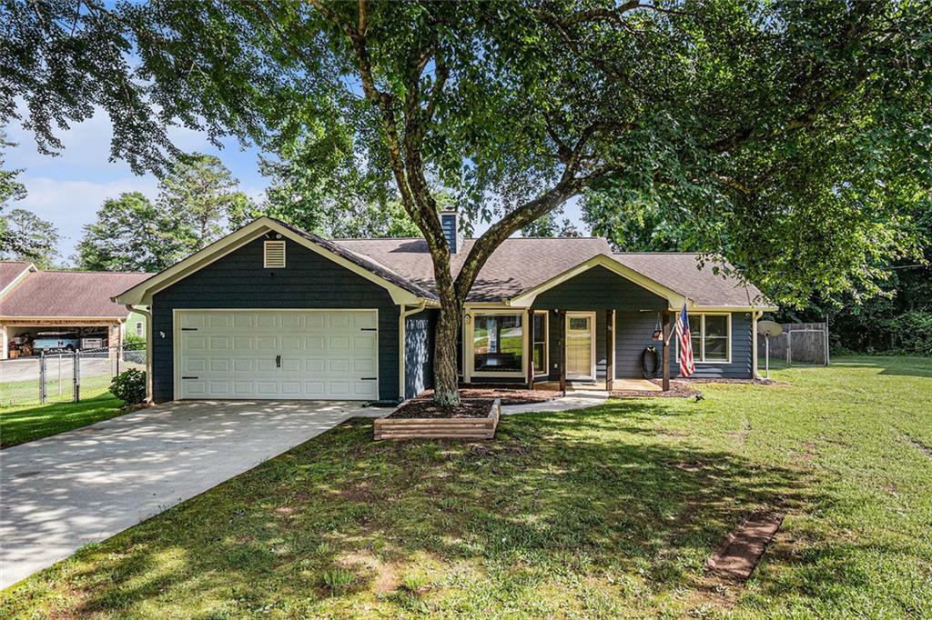Property Photo: 50 Blackberry Lane GA 30016