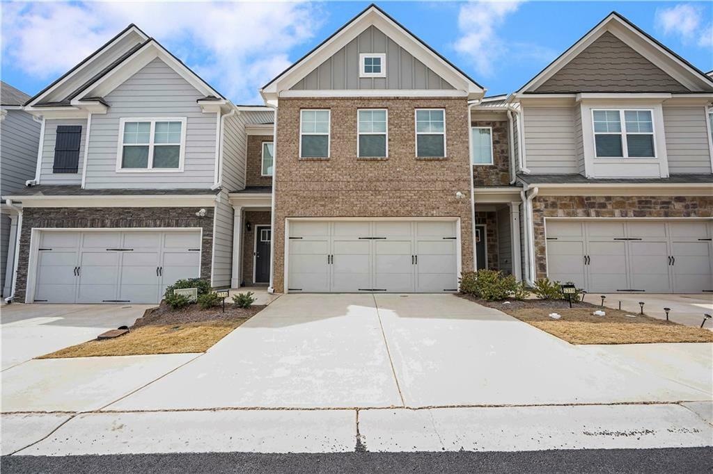 Property Photo: 5316 Radford Loop GA 30213