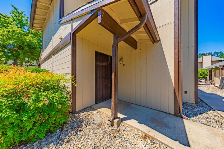 Property Photo: 49400 River Park Road 45 CA 93644