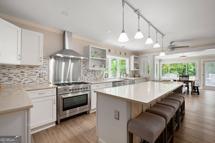 Property Photo: 1104 Fox Lane GA 30188