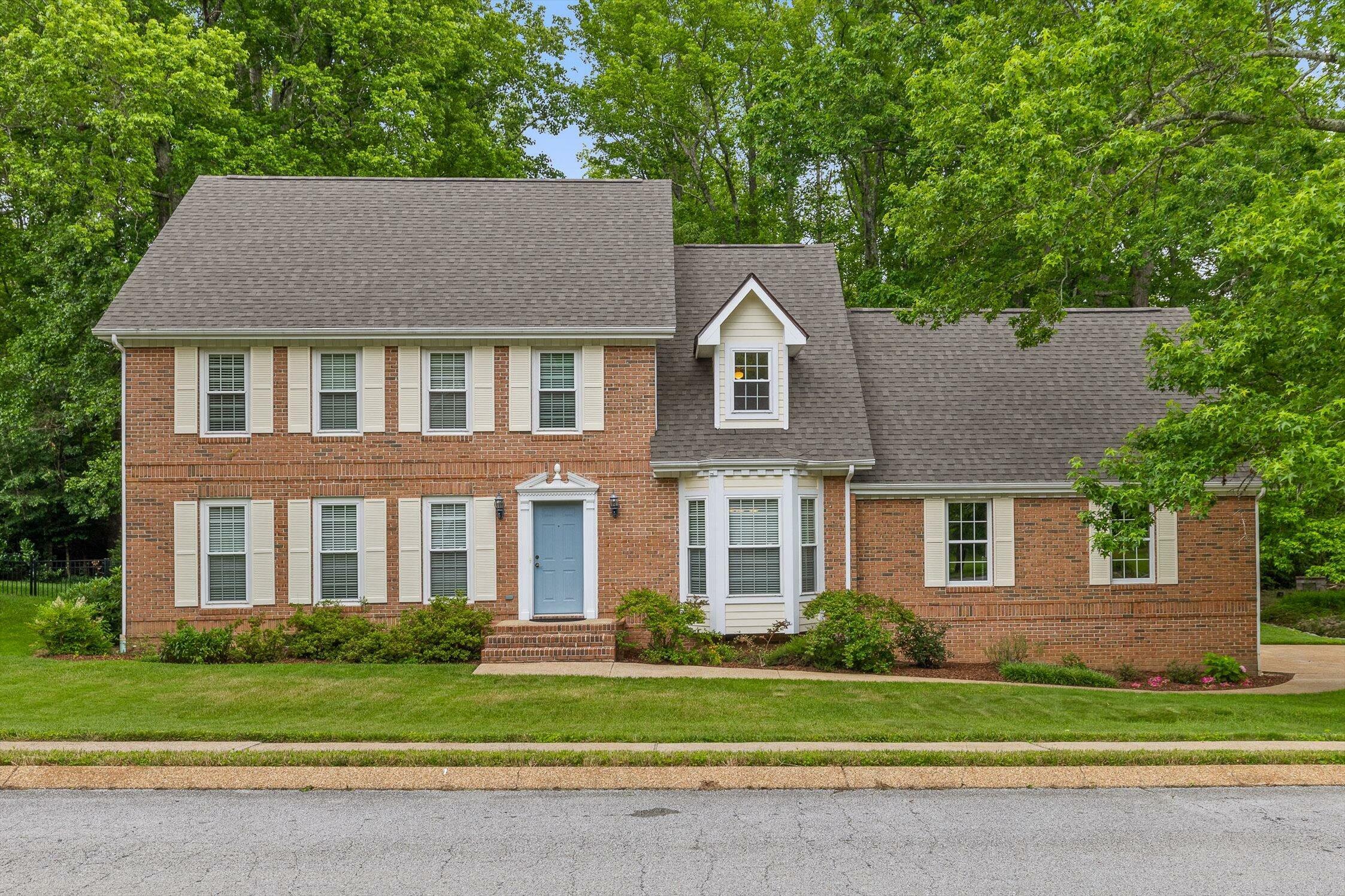 3604 Gentry Station Drive  Signal Mountain TN 37377 photo