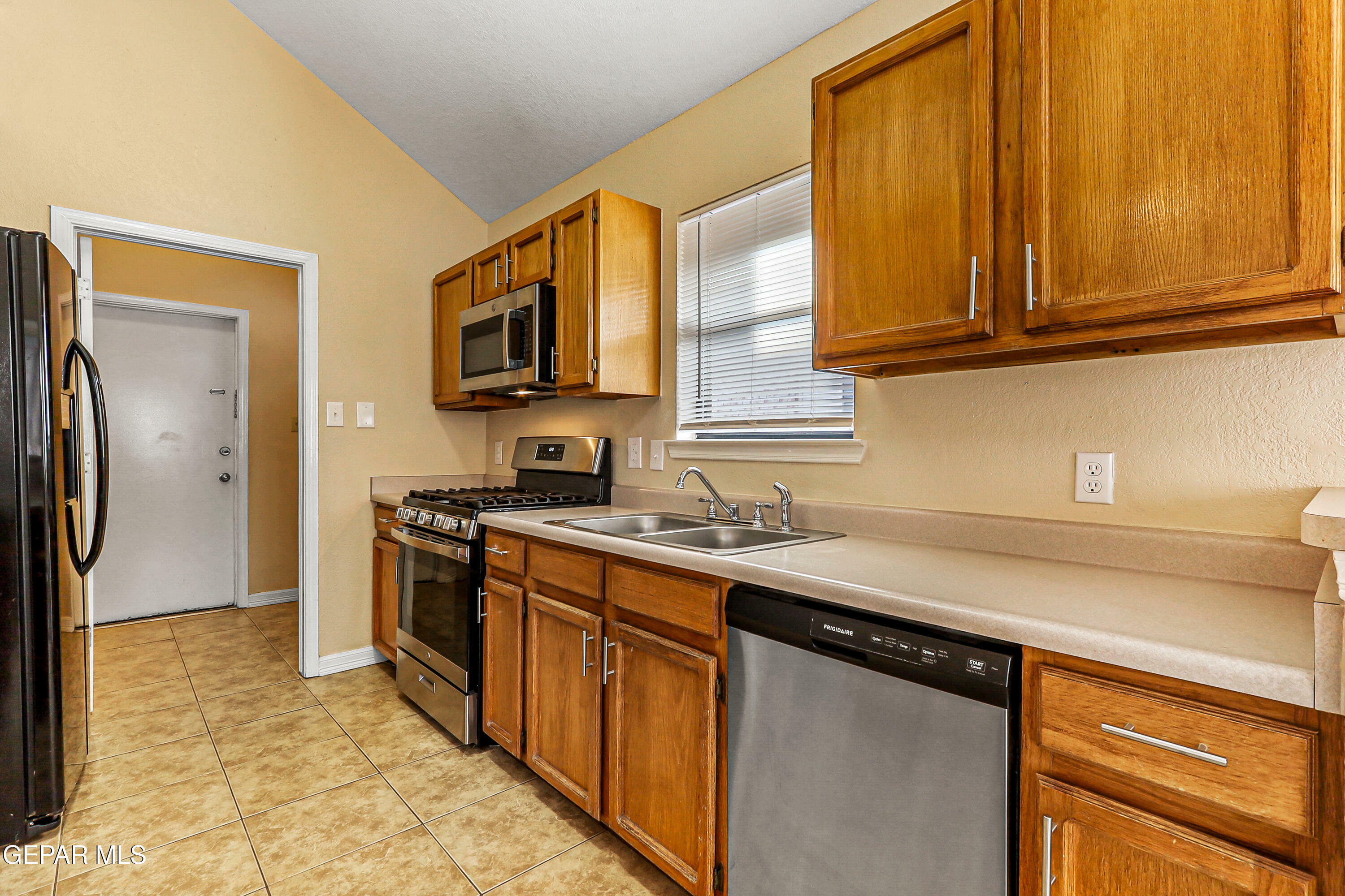 Property Photo:  7229 Golden Hawk Drive  TX 79912 