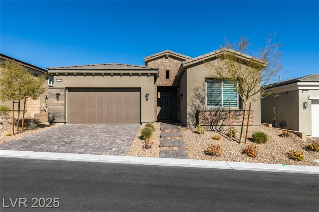 10142 Tree Blossom Avenue  Las Vegas NV 89166 photo