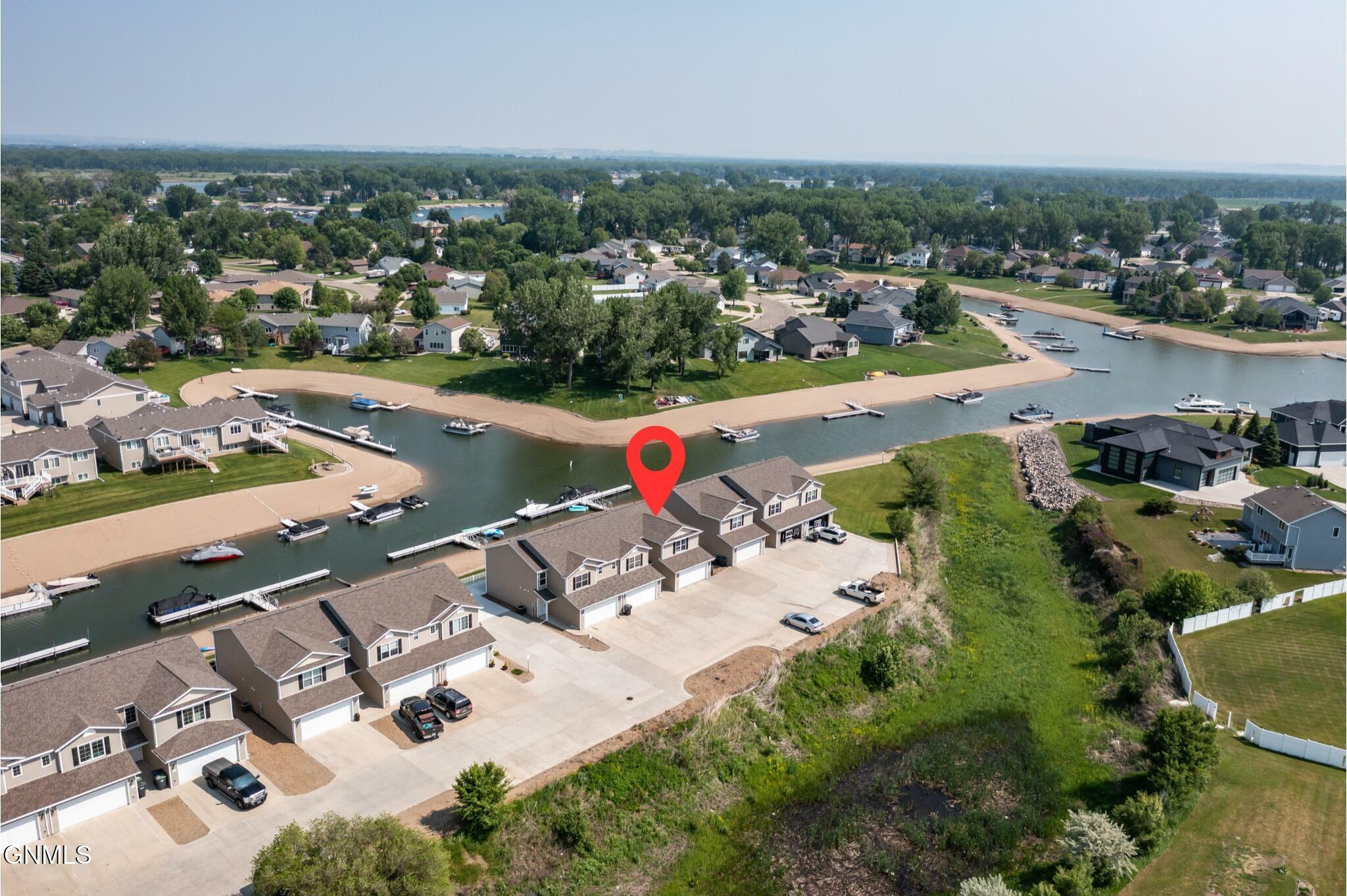 2816 Douglas Place SE  Mandan ND 58554 photo