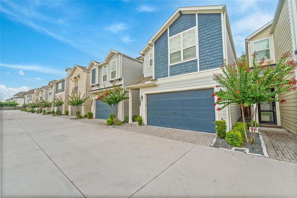 Property Photo: 1510 Upland Glen Way TX 77043