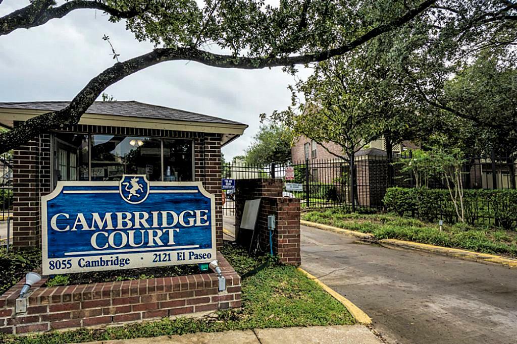 Property Photo: 2121 El Paseo Street 1401 TX 77054