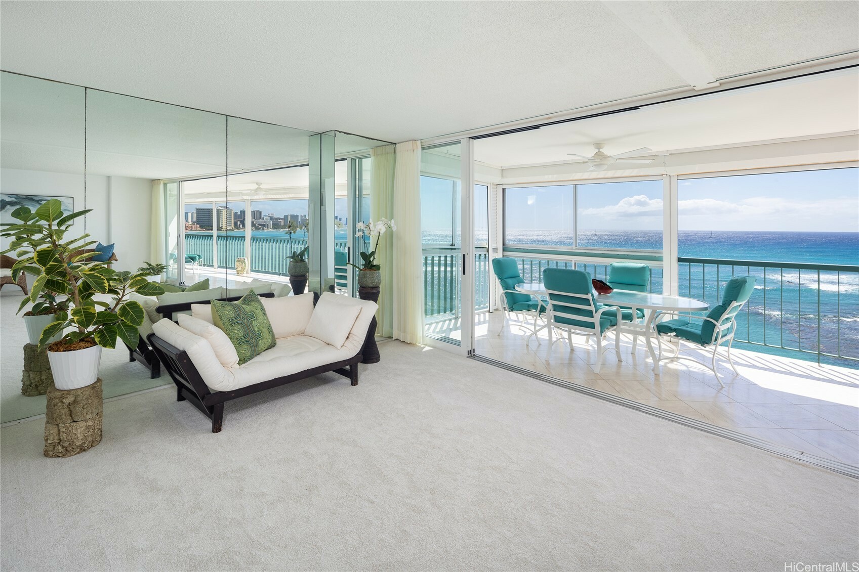 2877 Kalakaua Avenue 801/802  Honolulu HI 96815 photo