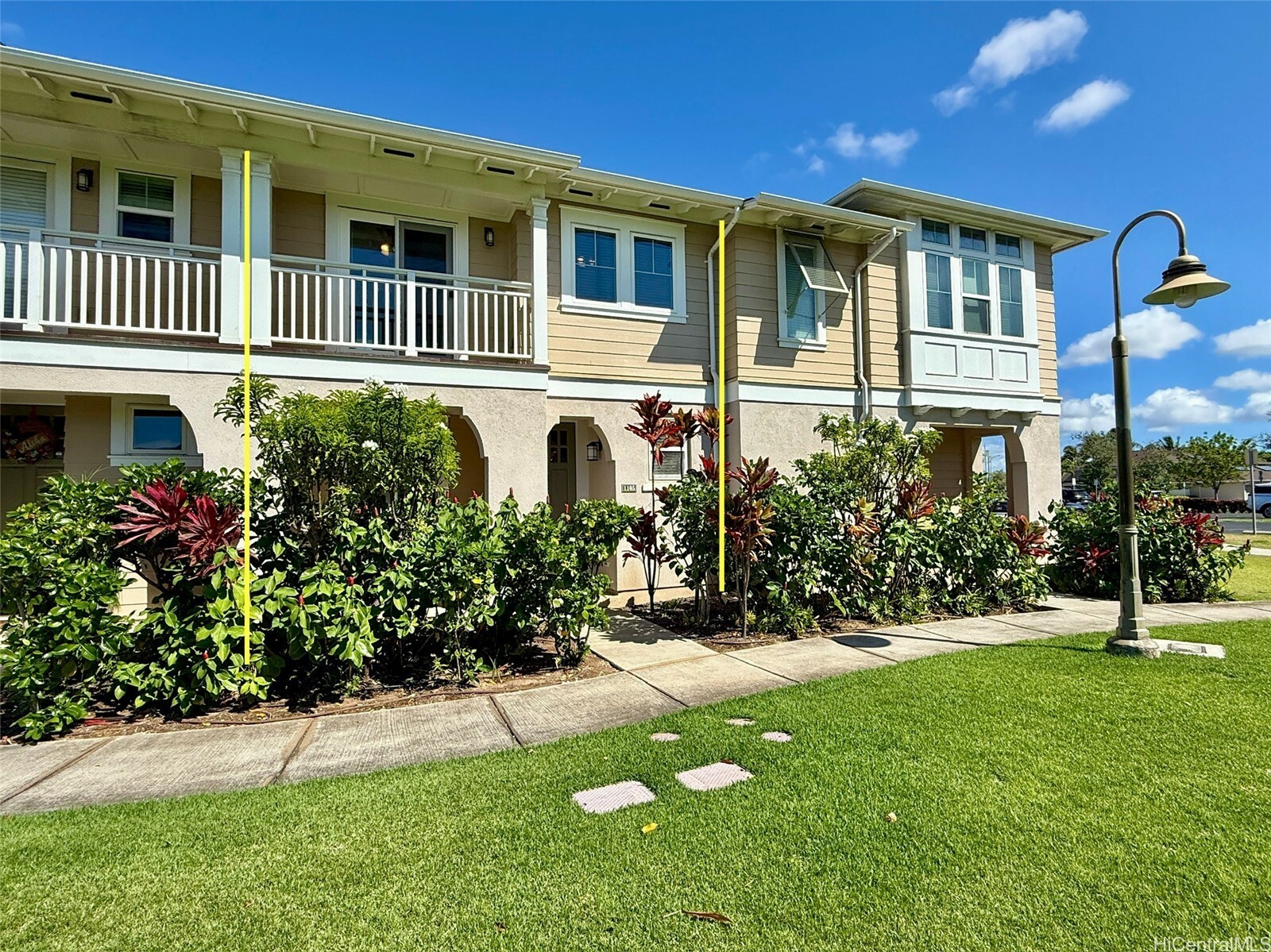 Property Photo: 91-2220 Kaiwawalo Street 11-1105 HI 96706