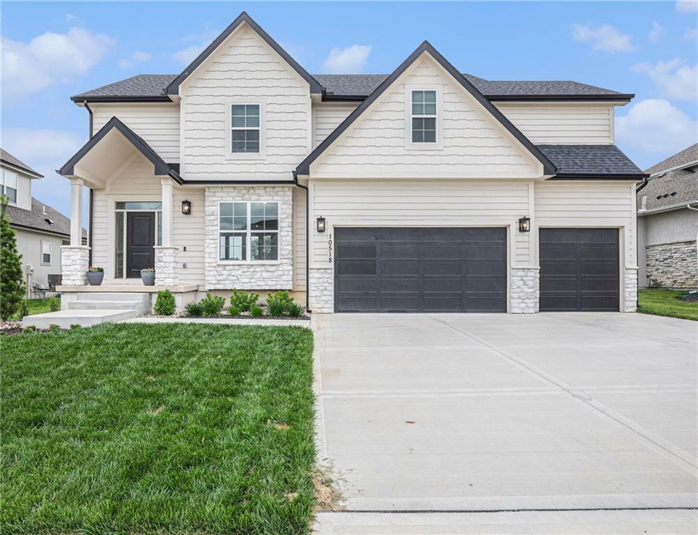 10518 N Hawthorne Avenue  Kansas City MO 64157 photo