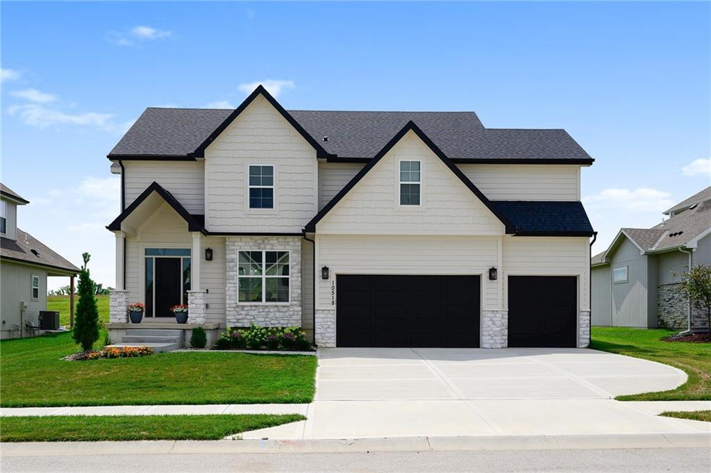 10518 N Hawthorne Avenue  Kansas City MO 64157 photo