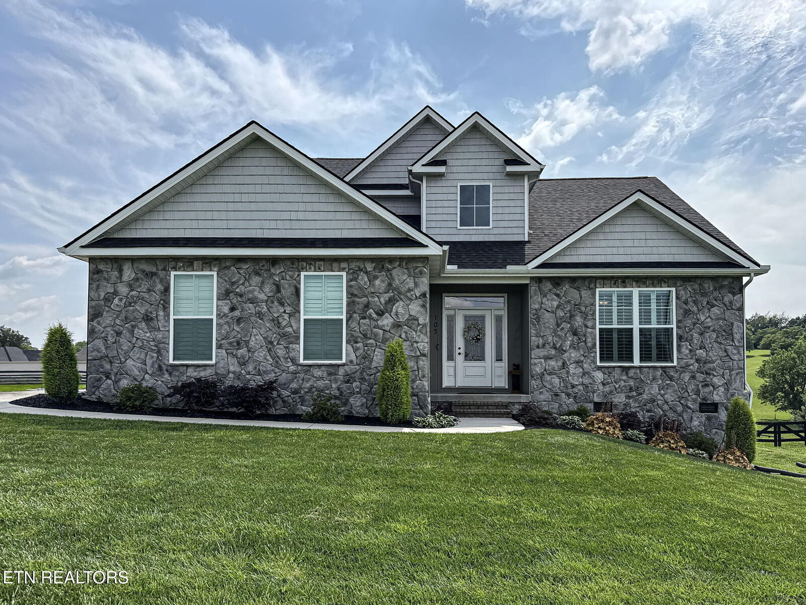 Property Photo:  103 Eva Way  TN 37801 