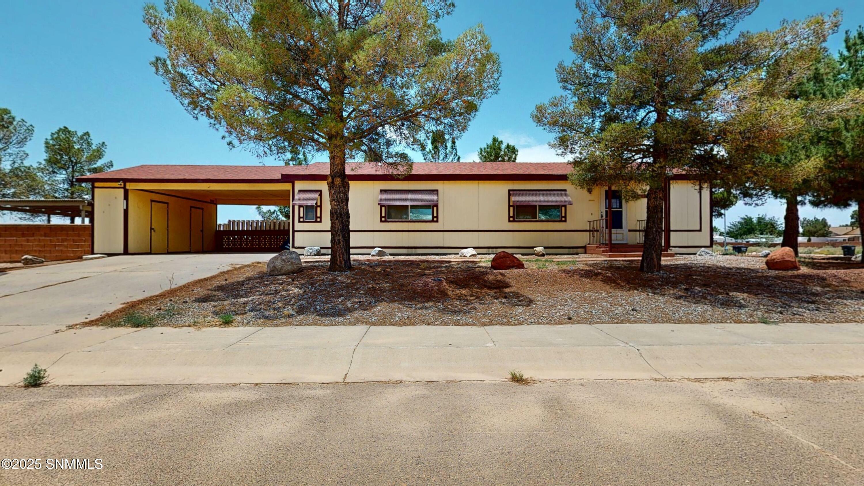 Property Photo: 2603 Endeavour Avenue NM 88310