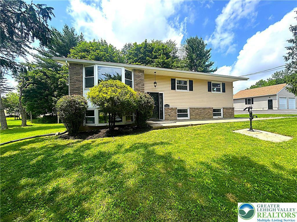 Property Photo:  2926 W Beersville Road  PA 18014 