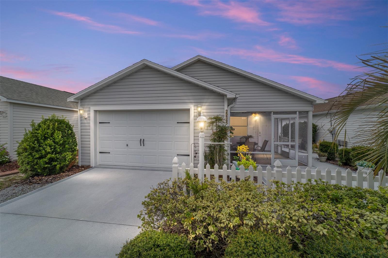 2237 Jetta Way  The Villages FL 32162 photo