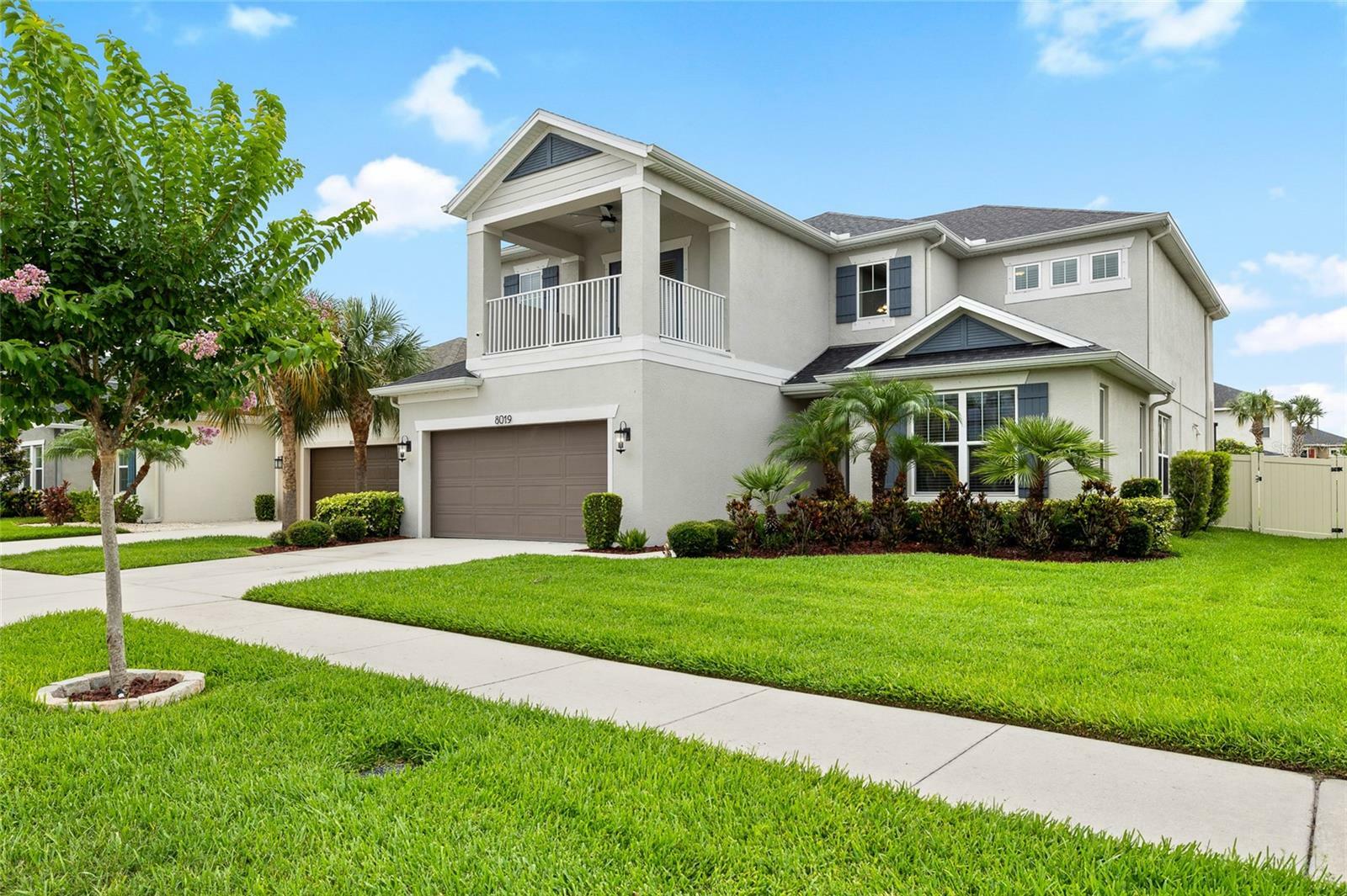Property Photo: 8019 Marbella Creek Avenue FL 33625