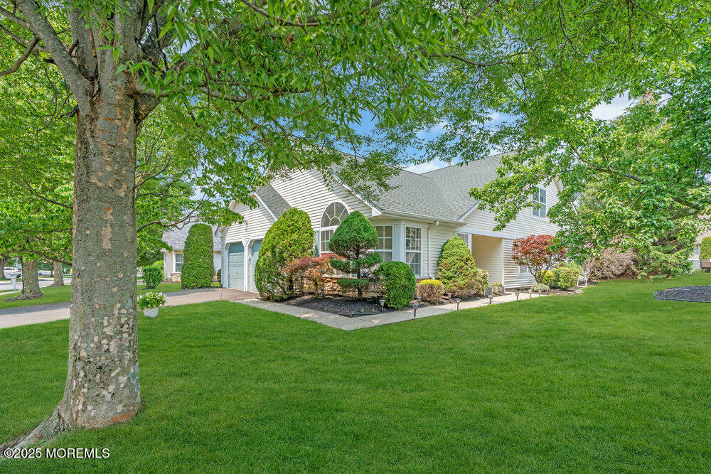 2667 Meadow Lake Drive  Toms River NJ 08755 photo