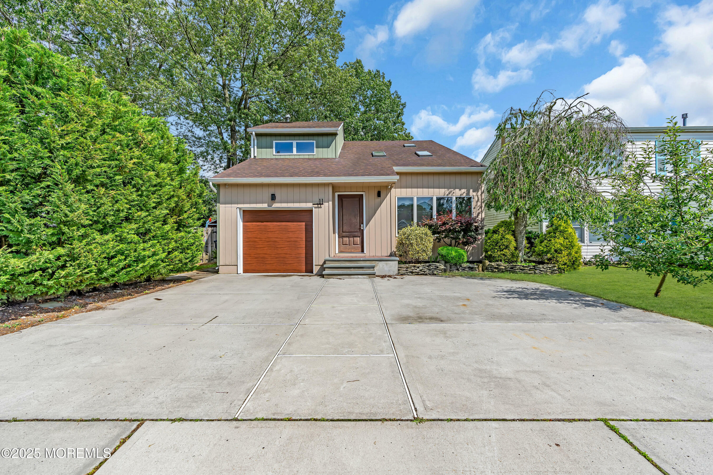 Property Photo: 11 Buena Vista Drive NJ 08723