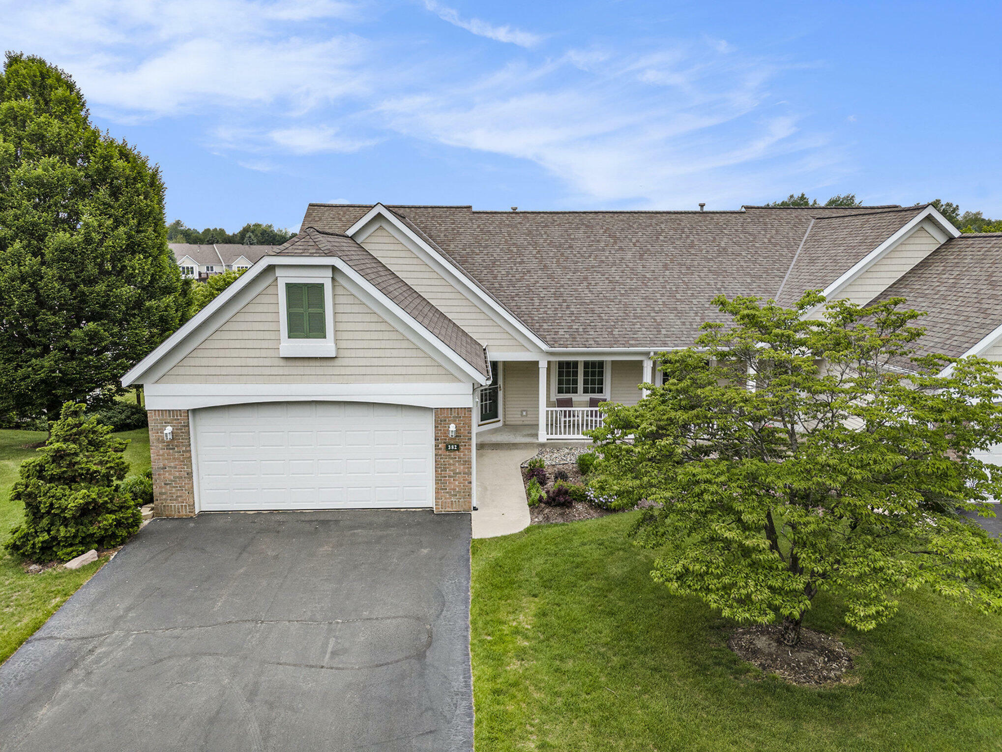 Property Photo:  382 Timberlake E  MI 49424 